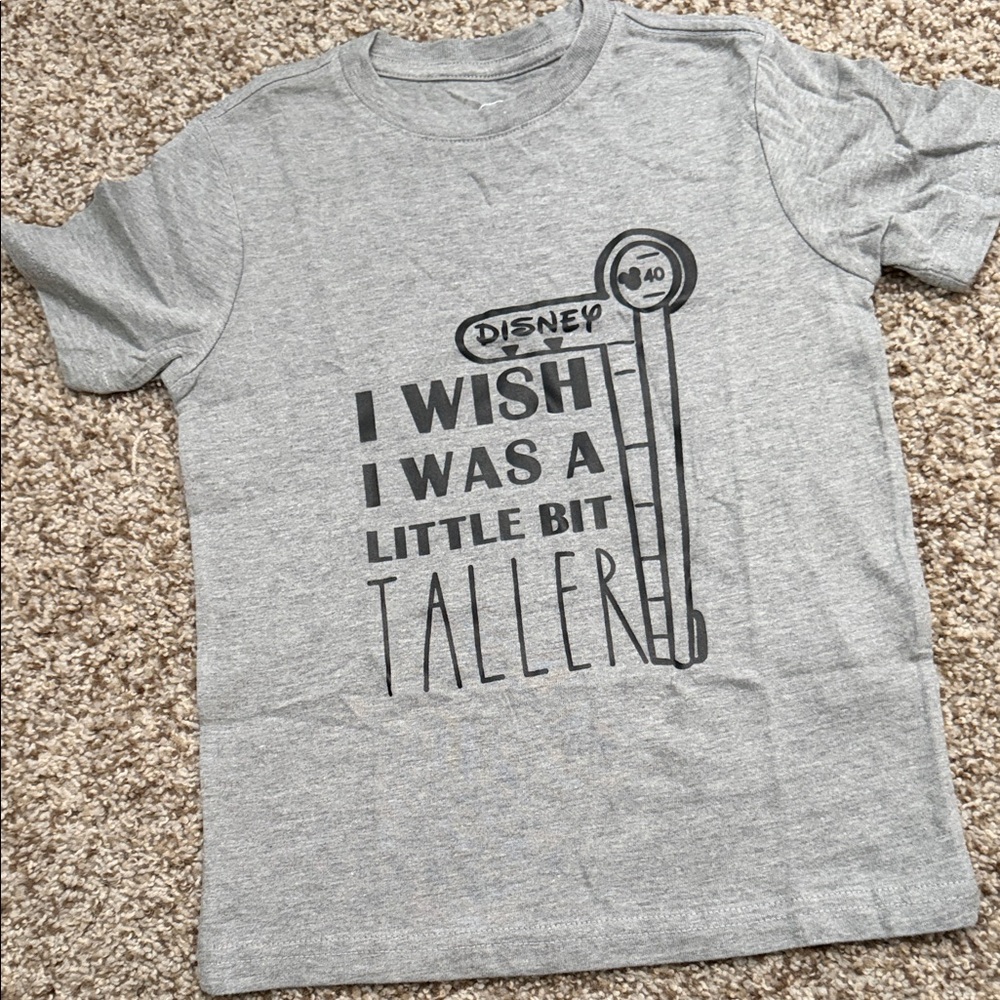 Disney Gray Short-Sleeve Tee with Black Growth Chart Graphic